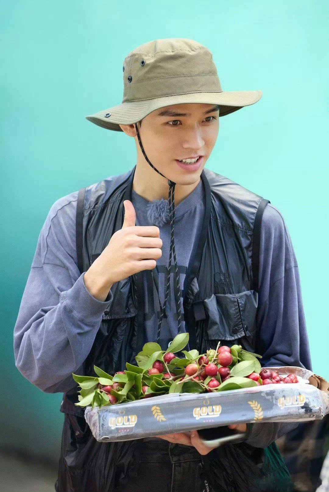 龚俊没有猜拳解不了的选择题花儿与少年7 马达加斯加站分床大战！猜拳王者龚俊再次上