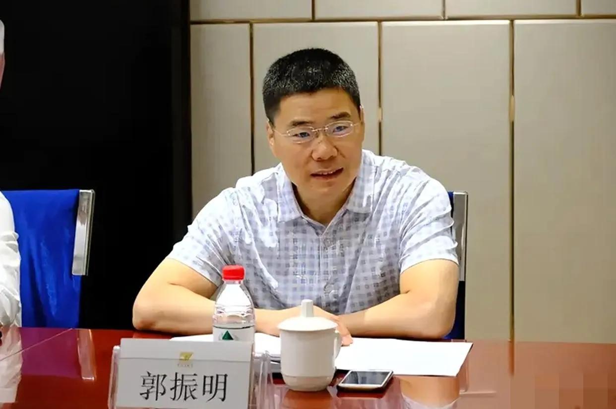 女篮亚洲杯失利后，主教练宫鲁鸣总结了四点失利原因：训练周期不足、基本功差、执行力