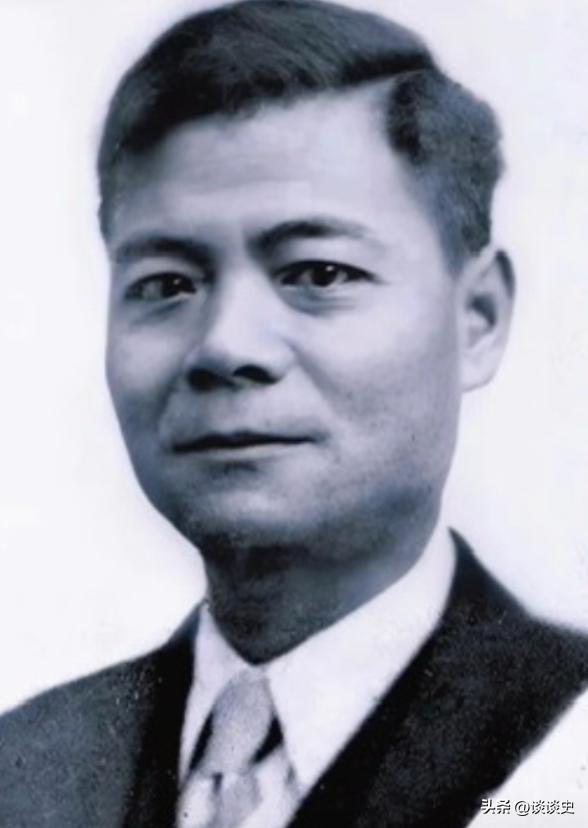 1943年，陈潭秋不幸遇害，妻子王韵雪在狱中生下孩子，后来，她改嫁一位开国少将，