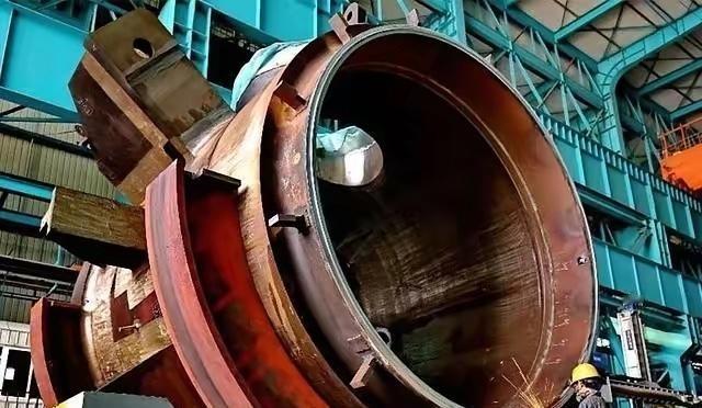 台湾军事学者谭传毅发文提出：氦气的战略重要性远超稀土，中国已突破美国垄断，“氦气