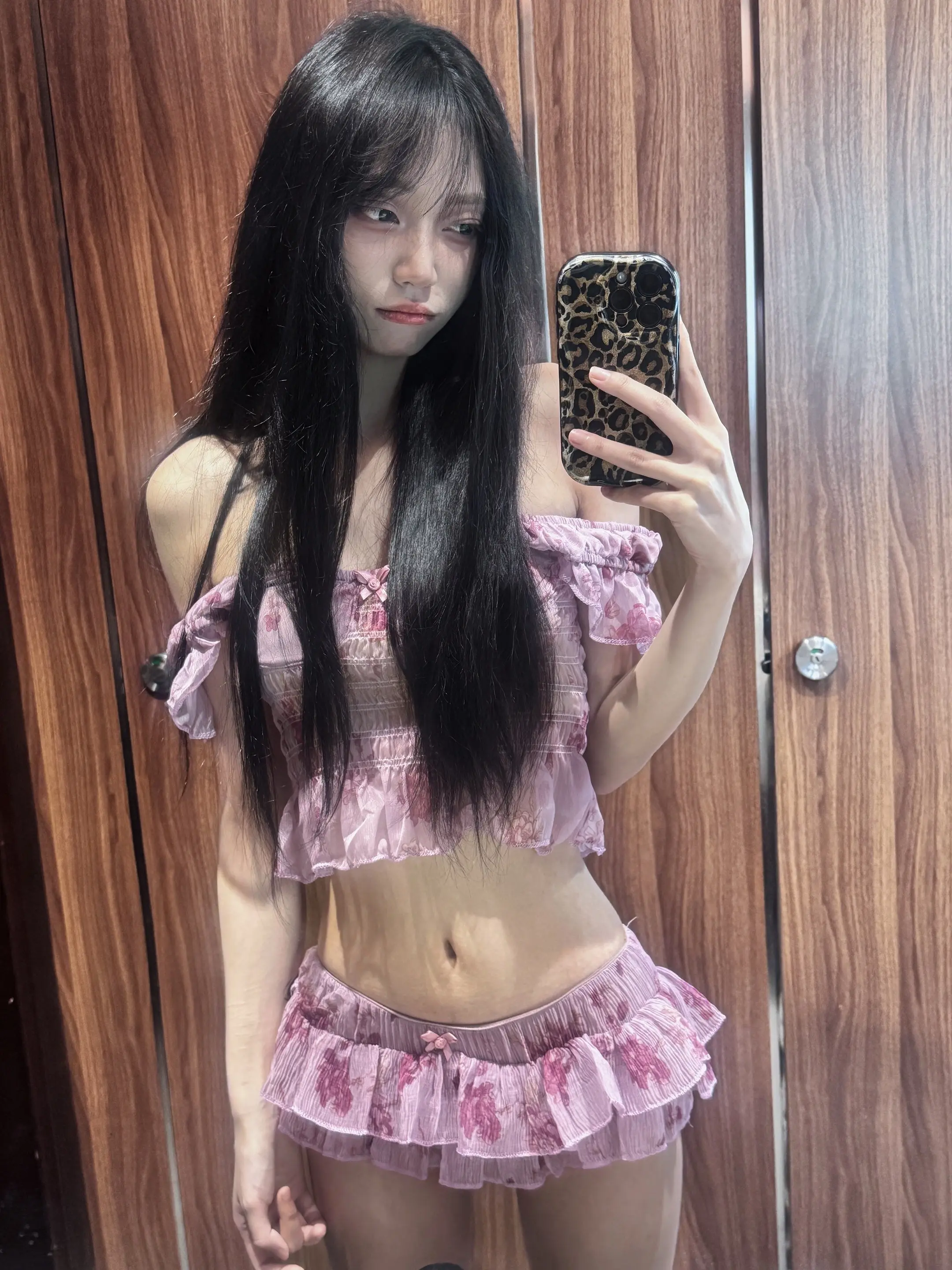 我这个软绵绵的照片可以配硬曲吗