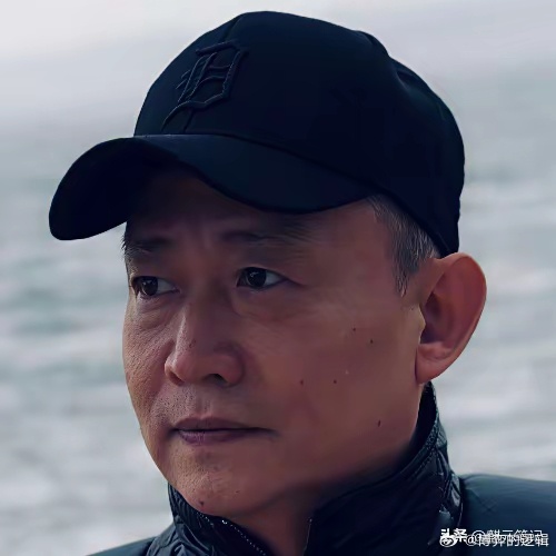 卢麒元：金融危机很近很近了…     一、资本过剩，西方困局中的“清奇”思路  