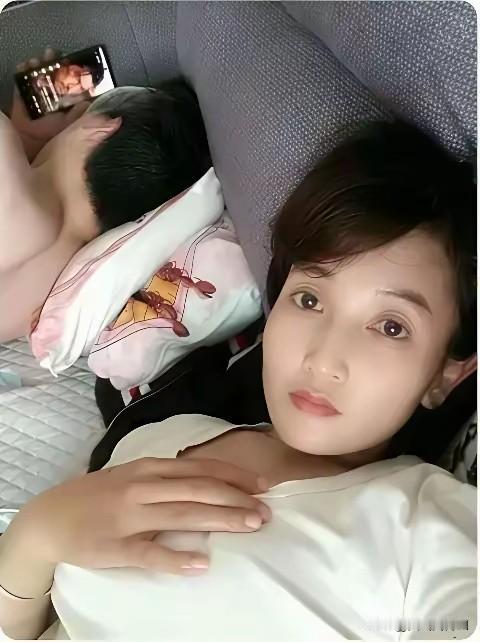 这是同床异梦，还是同床共枕？像这样的夫妻感情还能走多远？