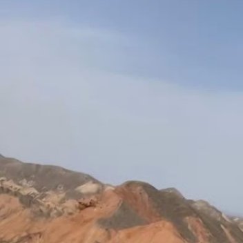 每日一善每日一善 阳光信用 人人存善念，并能日行一善，则个人、家庭、社会一定安乐