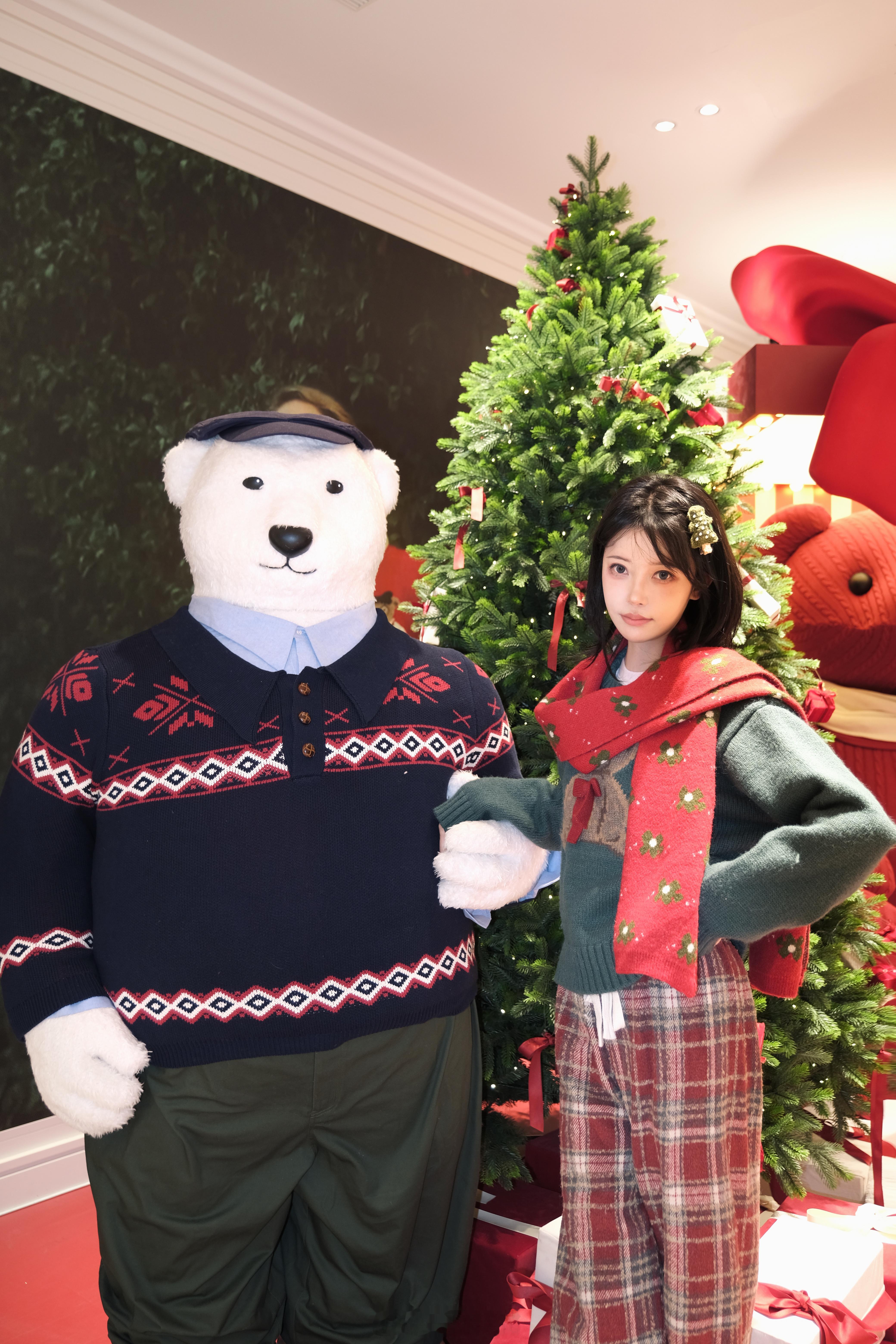 ┊         ┊       ┊   ┊    ┊        ┊┊  