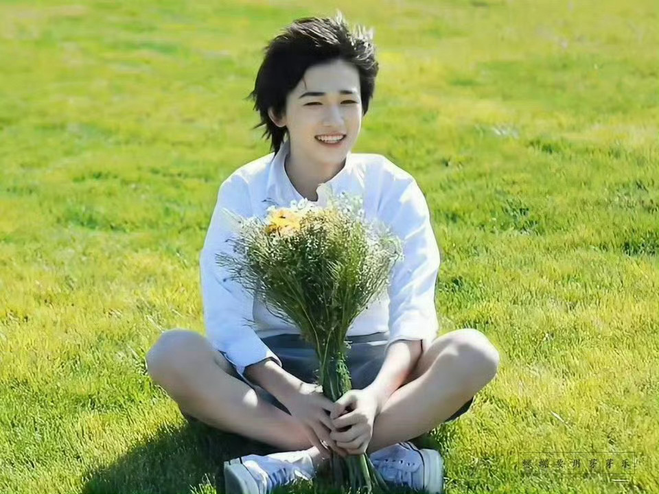 宋亚轩海胆头今夕是何年😭 