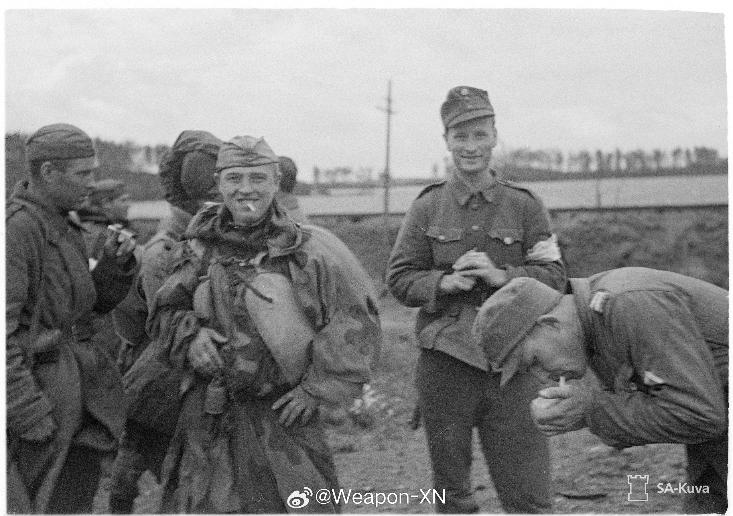 #照片中的历史[超话]# 不用再厮杀了——1944 年 9 月 4 日，停火协议