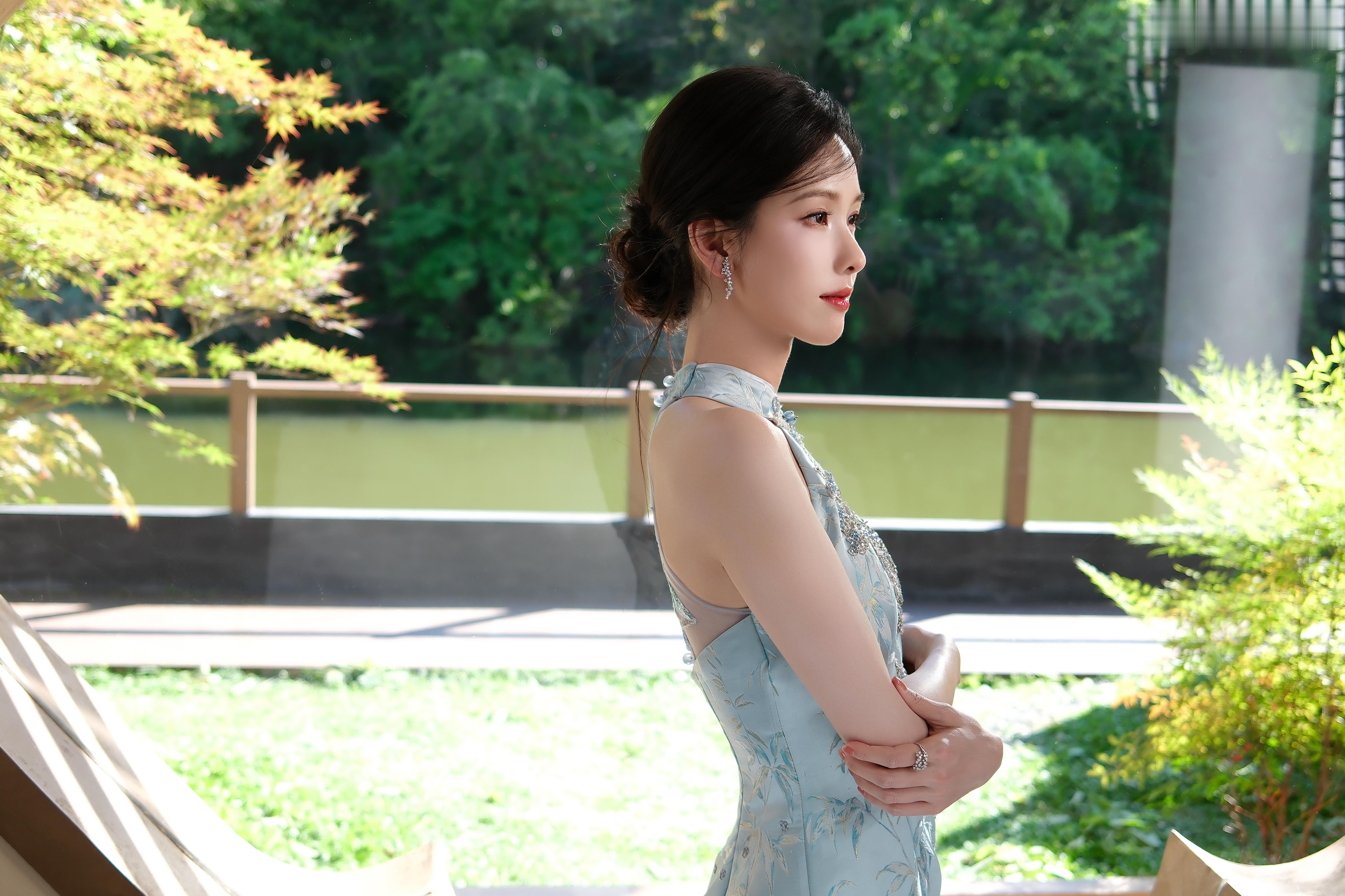 陈都灵 