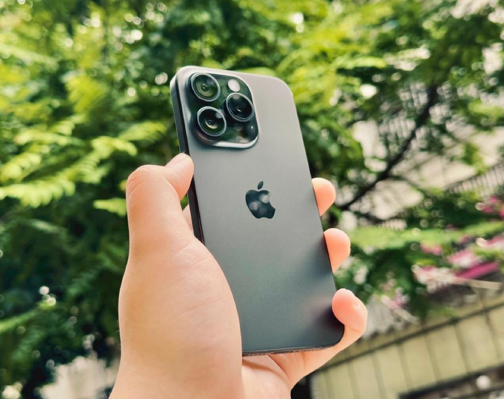 拍人像不够好看，大概就是女生们对iPhone最大的遗憾了吧。不过，苹果之所以在人