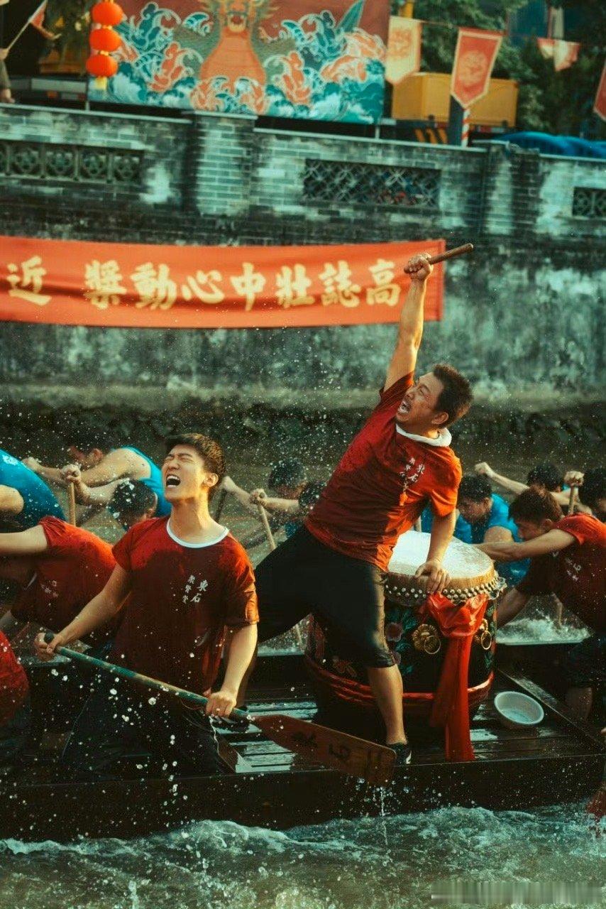 恋家的小孩选浪浪人生做离乡解药造浪吧国庆档 离乡返工前看《浪浪人生》，黄渤的嘴硬