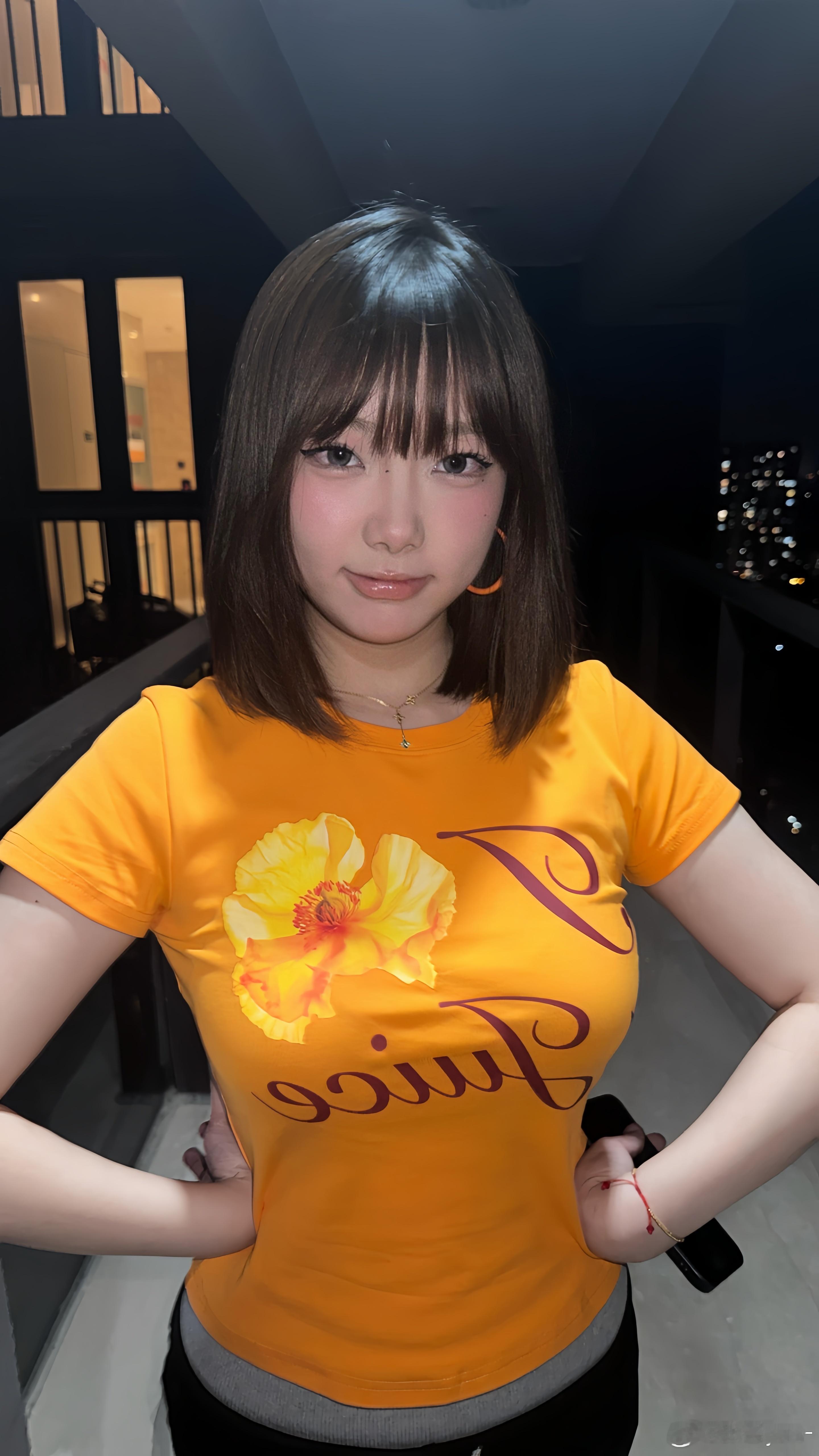 漂亮 ​​​