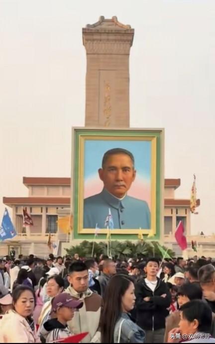 历史不能因信仰割裂
现代中国奠基自辛亥革命推翻帝制建立共和。这是近代中国饱经风霜