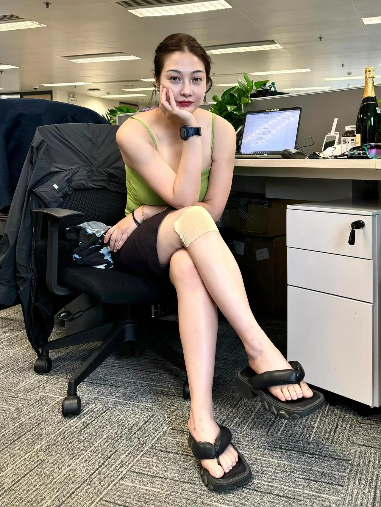 职场如战场，女人也不例外。