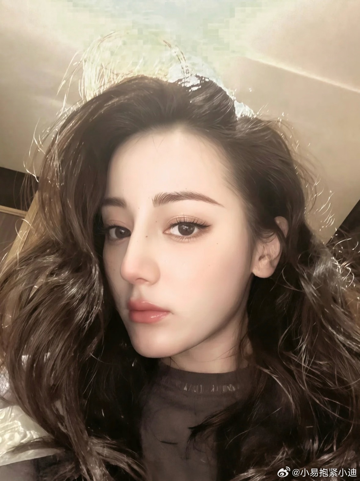 迪丽热巴迪奥巴黎时装周配置迪丽热巴红到巴黎去了迪丽热巴 明艳美人迪丽热巴 ​​​