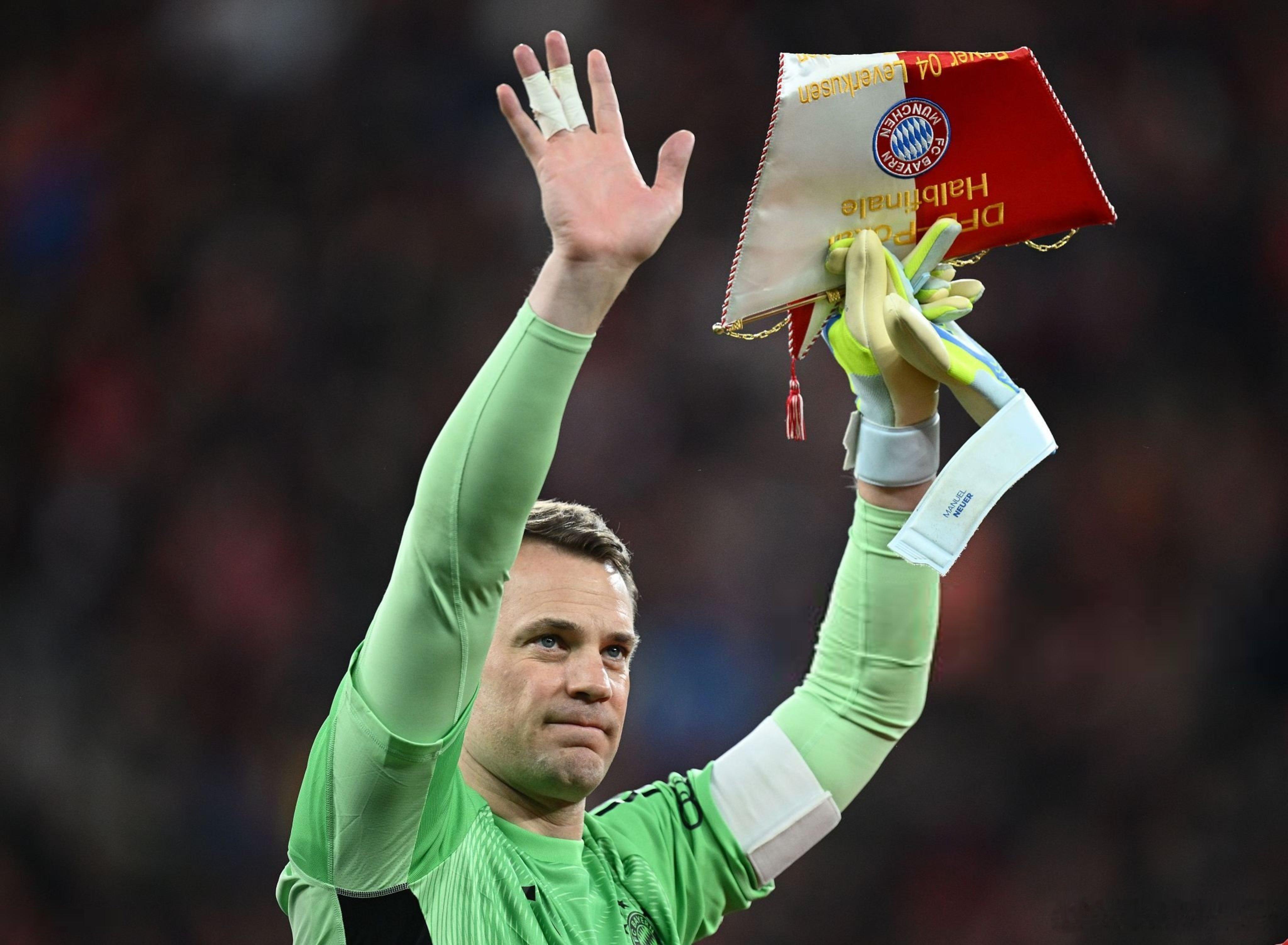 🚨曼努埃爾·諾伊爾尚未向拜仁高層表明關於未來的最終決定。儘管如此，部分高層認為