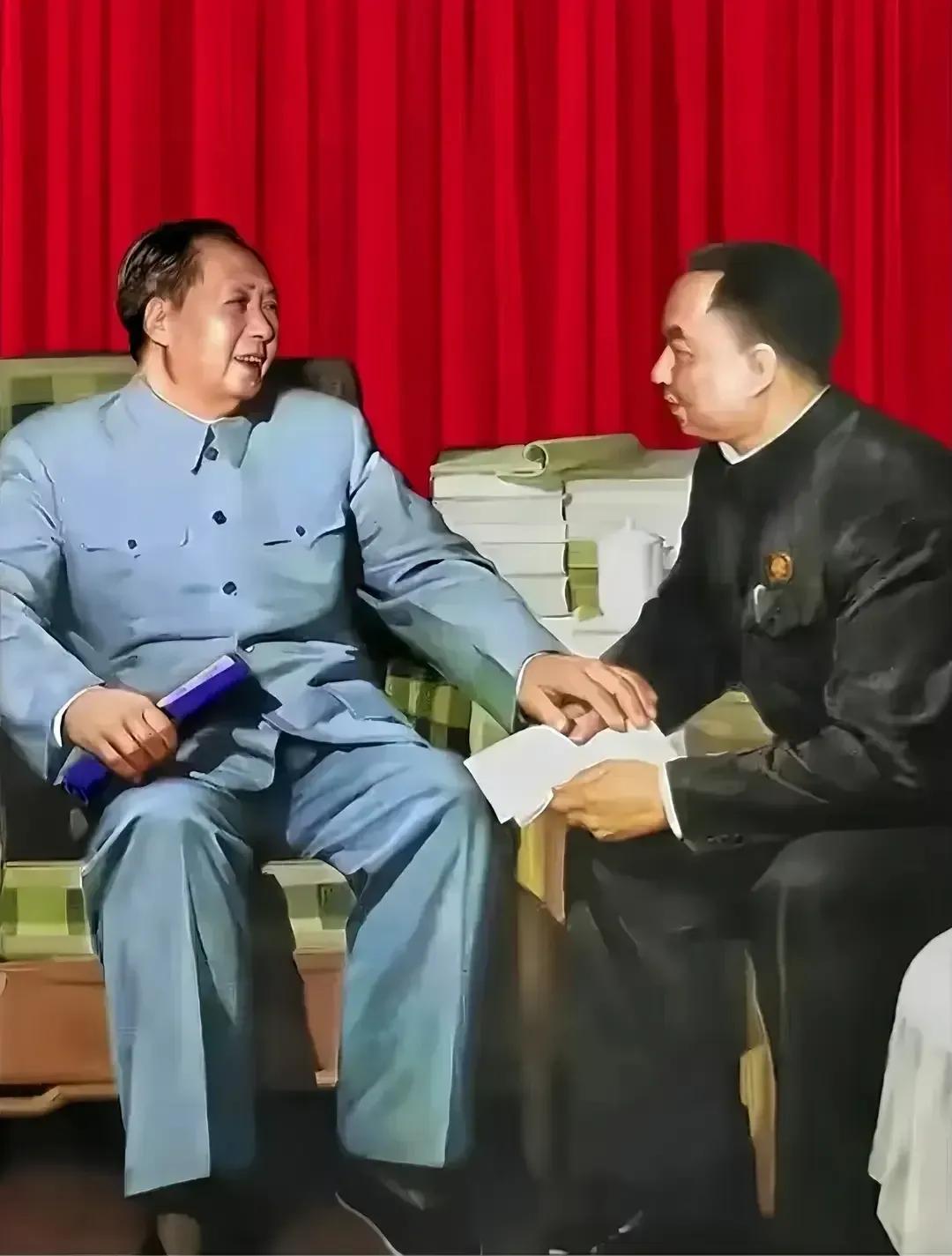 薪火相传承伟业，续写神州新篇章！