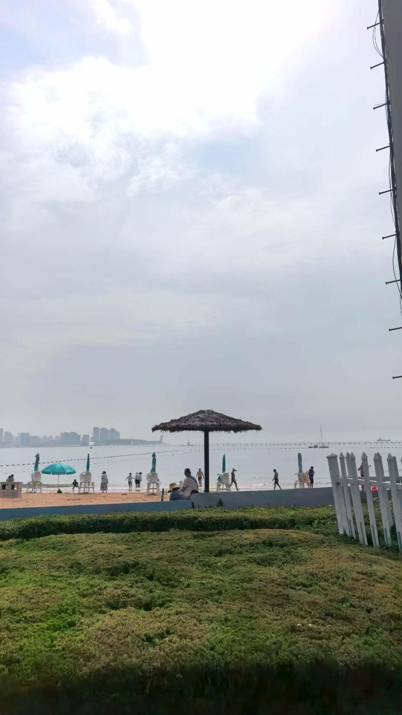 开会这个东西一定是能让人上瘾，不然没法解释会议会越来越多

会议早已是“会海”了