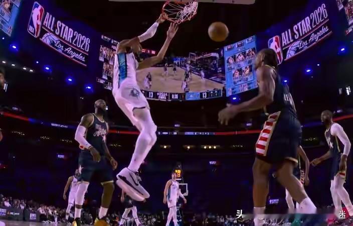 现在的NBA真是被肖华毁掉了，大家看看全明星赛，世界队对决美国队，感觉没有了意思