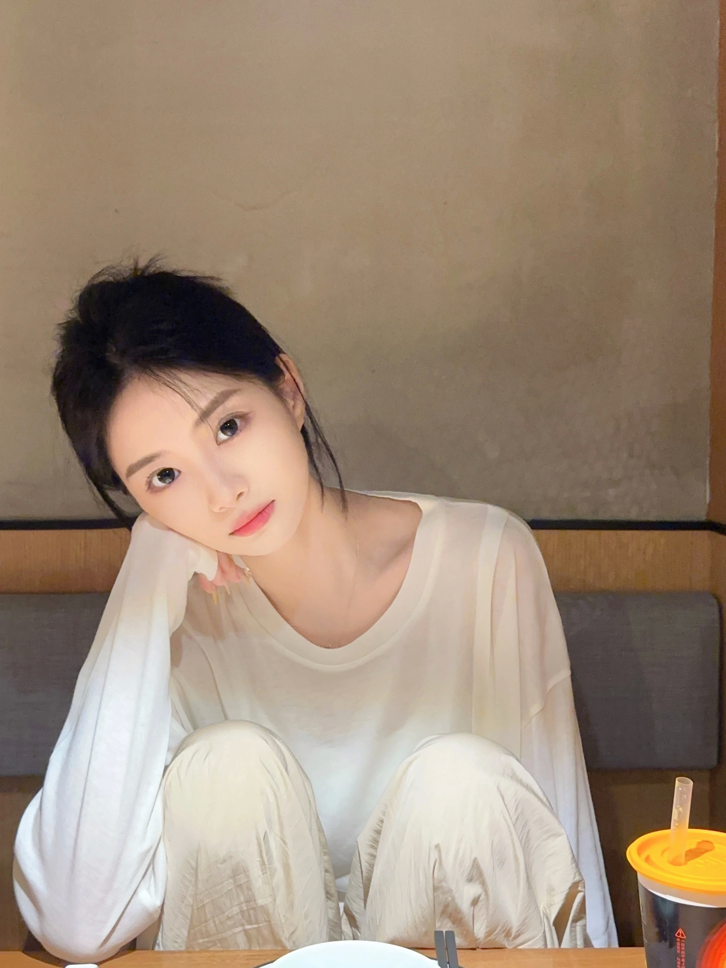 𝐒𝐡𝐚𝐫𝐞·清纯小白花头像 ​​​