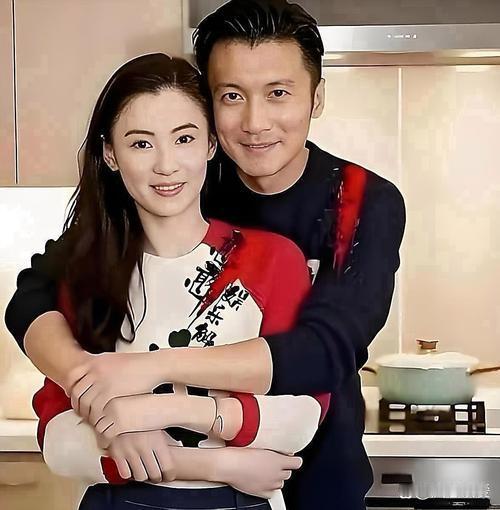 近期网传有年轻女子手持DNA鉴定报告现身，声称是谢霆锋的私生女前来认亲，消息迅速