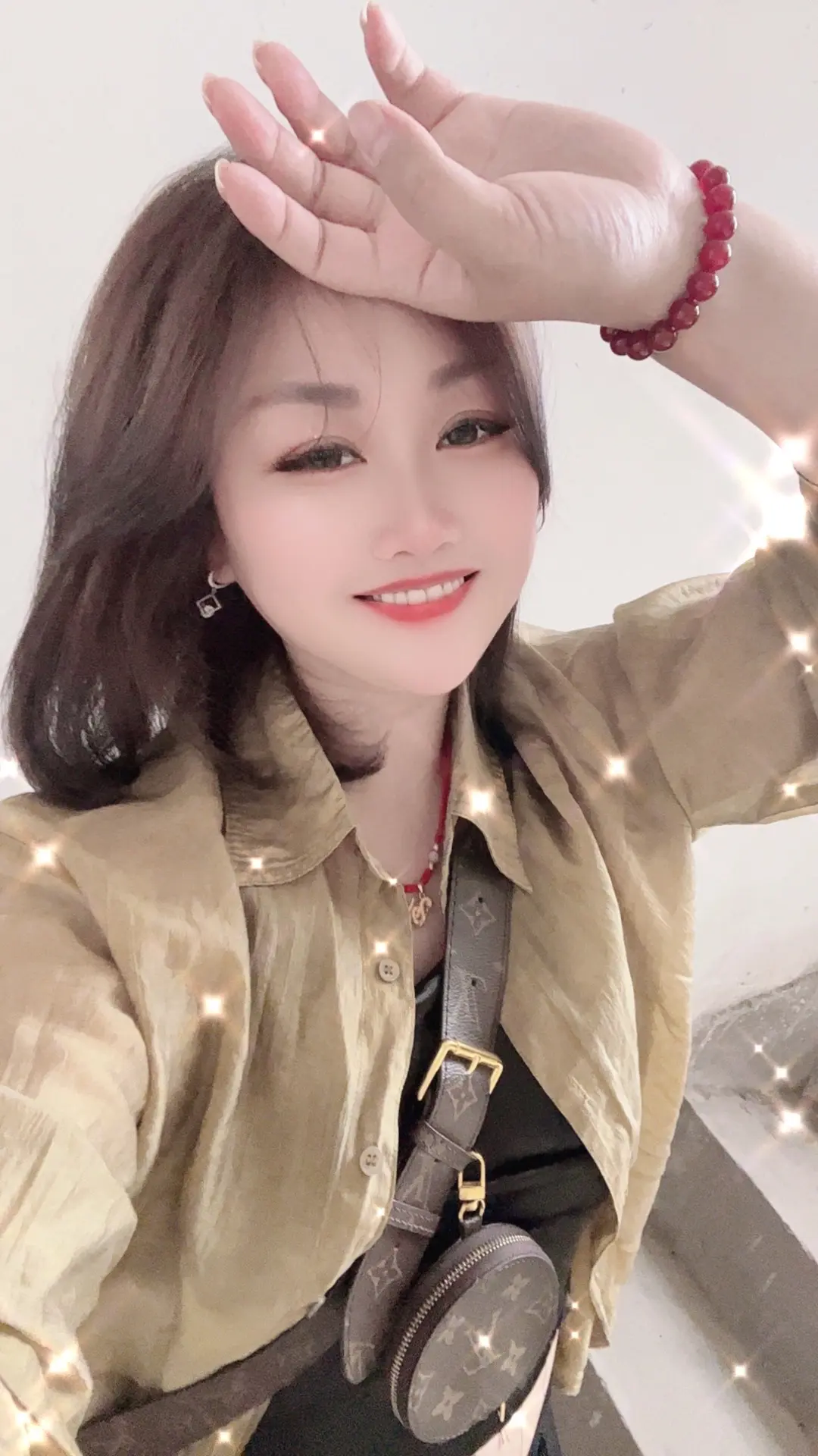 你永远不知道，你在别人嘴里有多少个版本，所以做好你原来的自己。若想懂我...