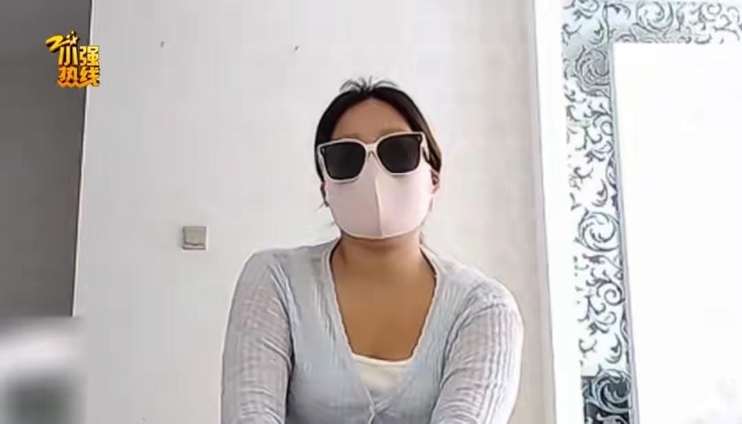 “贪小便宜吃大亏！”浙江杭州，一女子2年前，想租一台代步车。业务员跟她推荐0首付