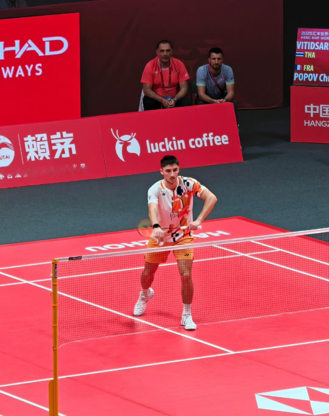 最不被看好的偏偏最争气[惊呆]，
没想到是乔纳坦🇮🇩出局，
居然是安东森🇩