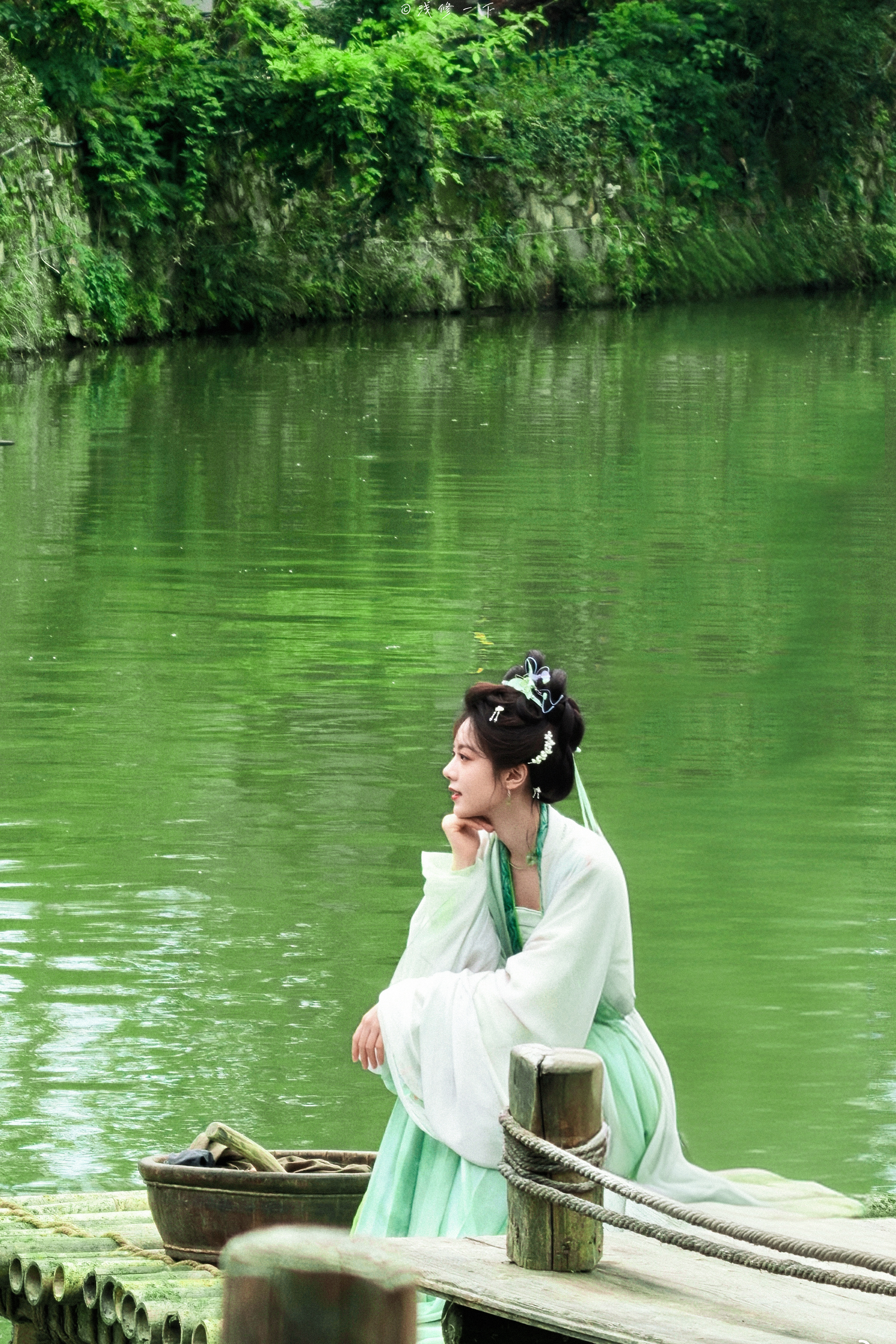 「楚听雨」🍃 一念江南