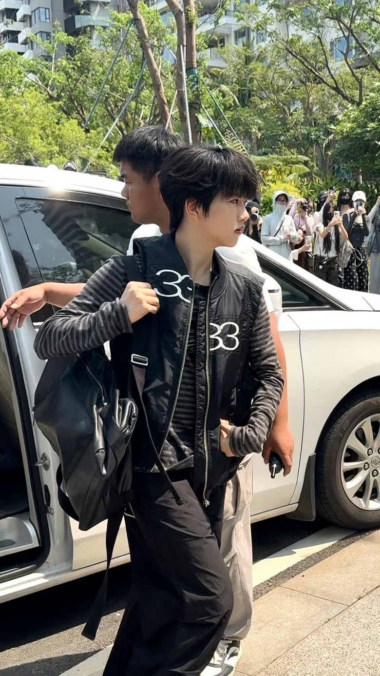 张函瑞徐安博张函瑞无p图，真帅死我了