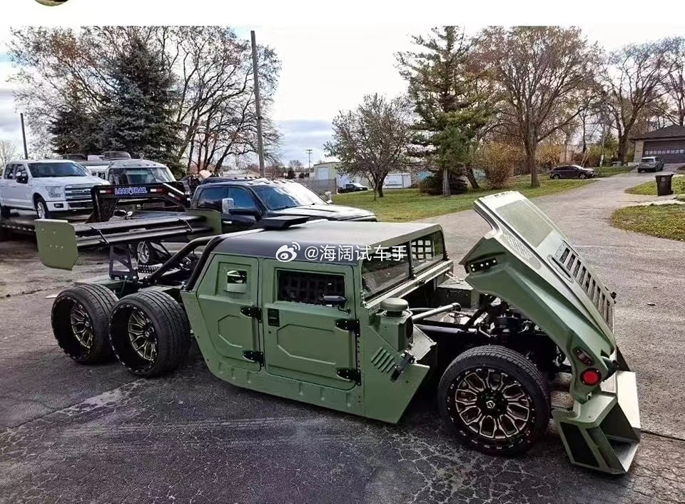 悍马低趴6X6~~~别说还挺惊艳！！！就是不晓得这个模样的悍马耗油量会增加还是会