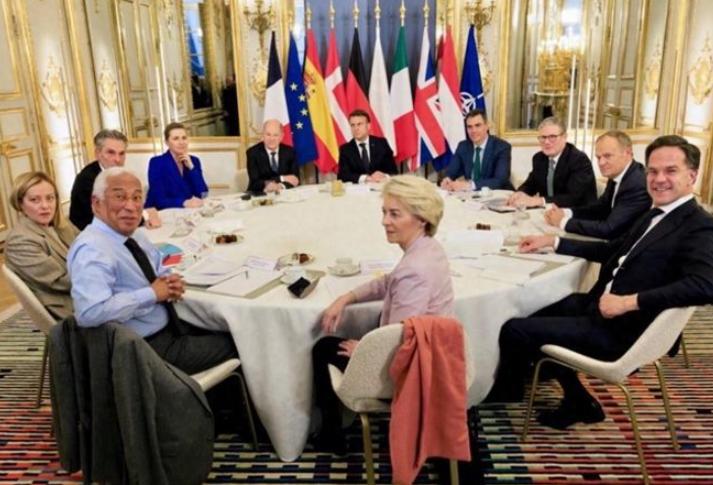 [下雨]瞒不住了，打满一月战局露底牌，美国持久战实力根本没垮。

网络上一直流传