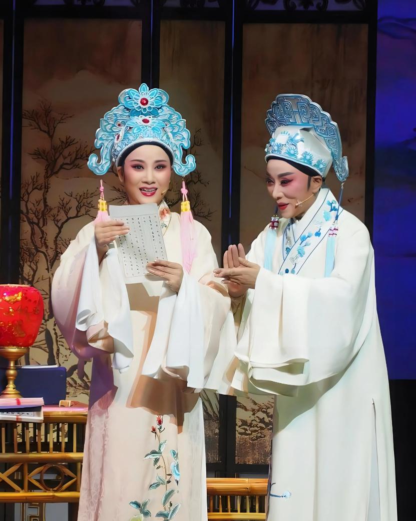 东晋时期，梁山伯与祝英台，如何由“同学”变成矢志不渝的情侣？

东晋孝武帝时期，