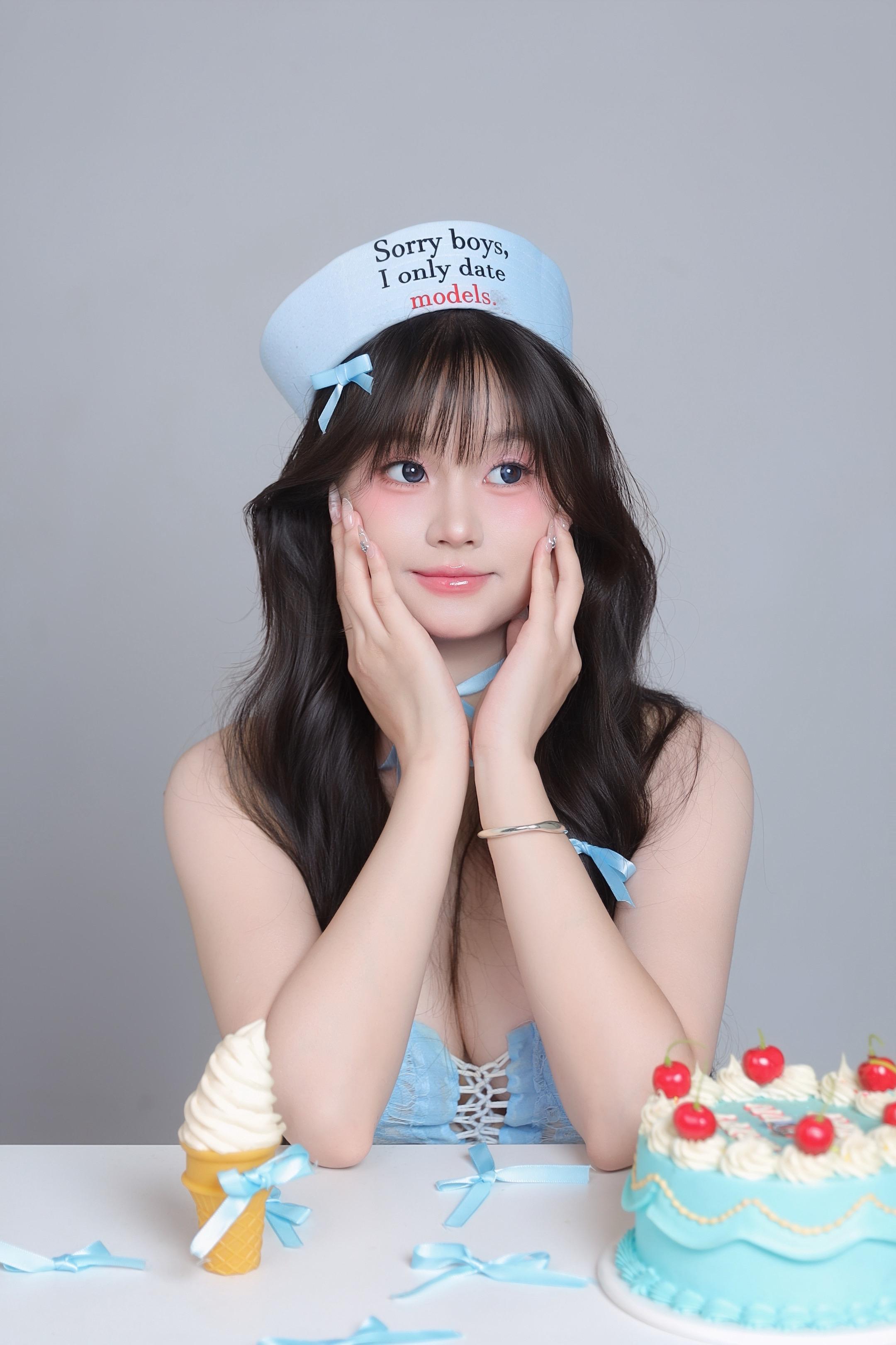        ᕀ𓂋᜔˖ ᗴ͜ꩰ(՞⸝⸝o̴̶̷̥᷅  ̫ o̴̶̷...