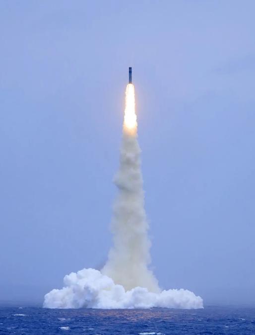 这才是真正的大国力量！中国核潜艇向太平洋发射导弹，至少说明了三个事实。

这枚导