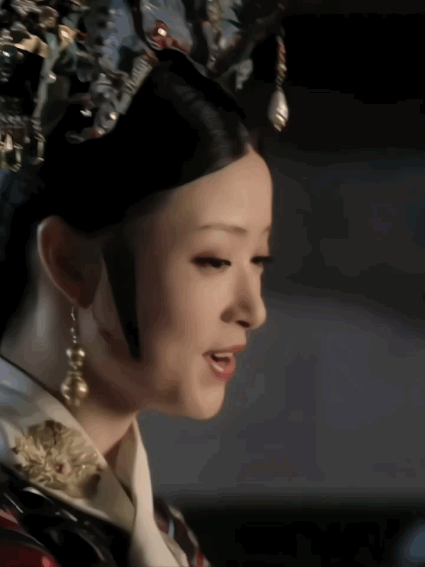 娘娘们的瞬间变脸集锦！每个人的眼神变化都很符合人物性格，眉姐姐不动声色之间就透出
