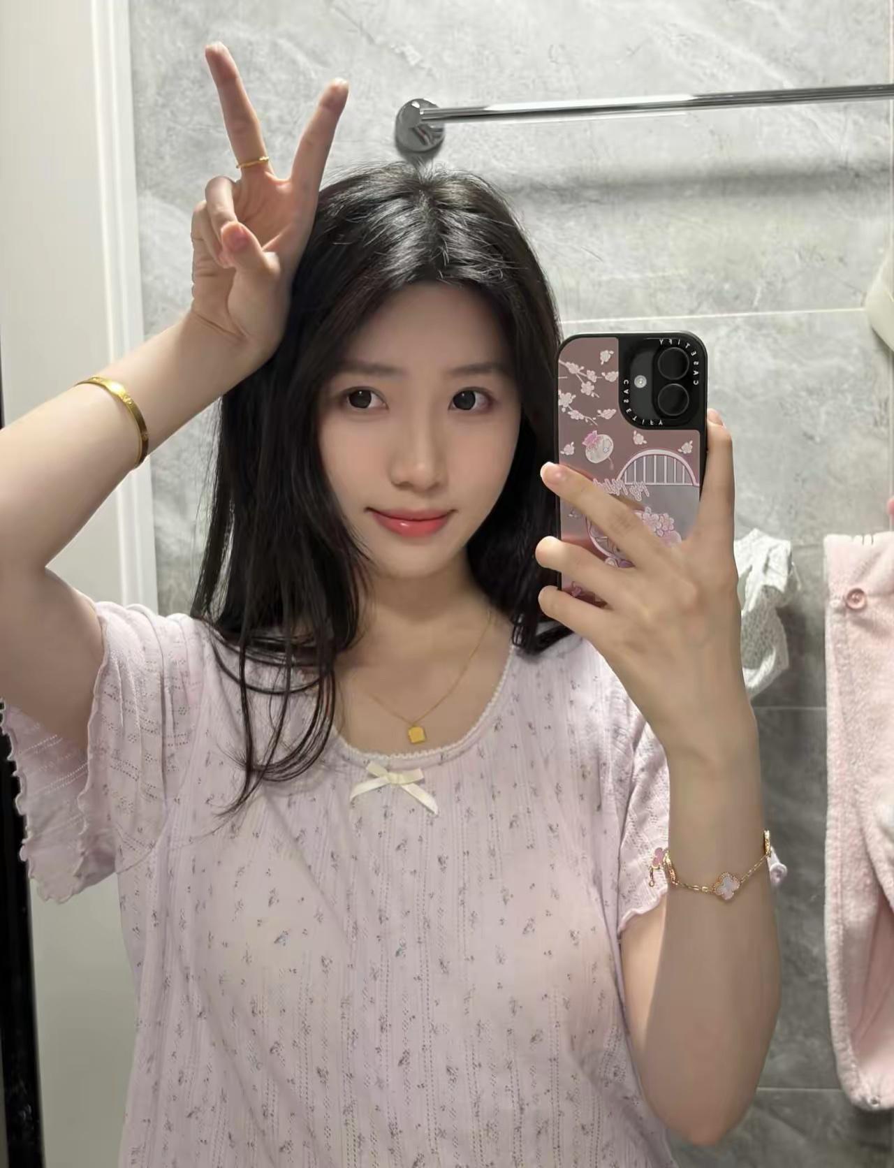 分享女神的美