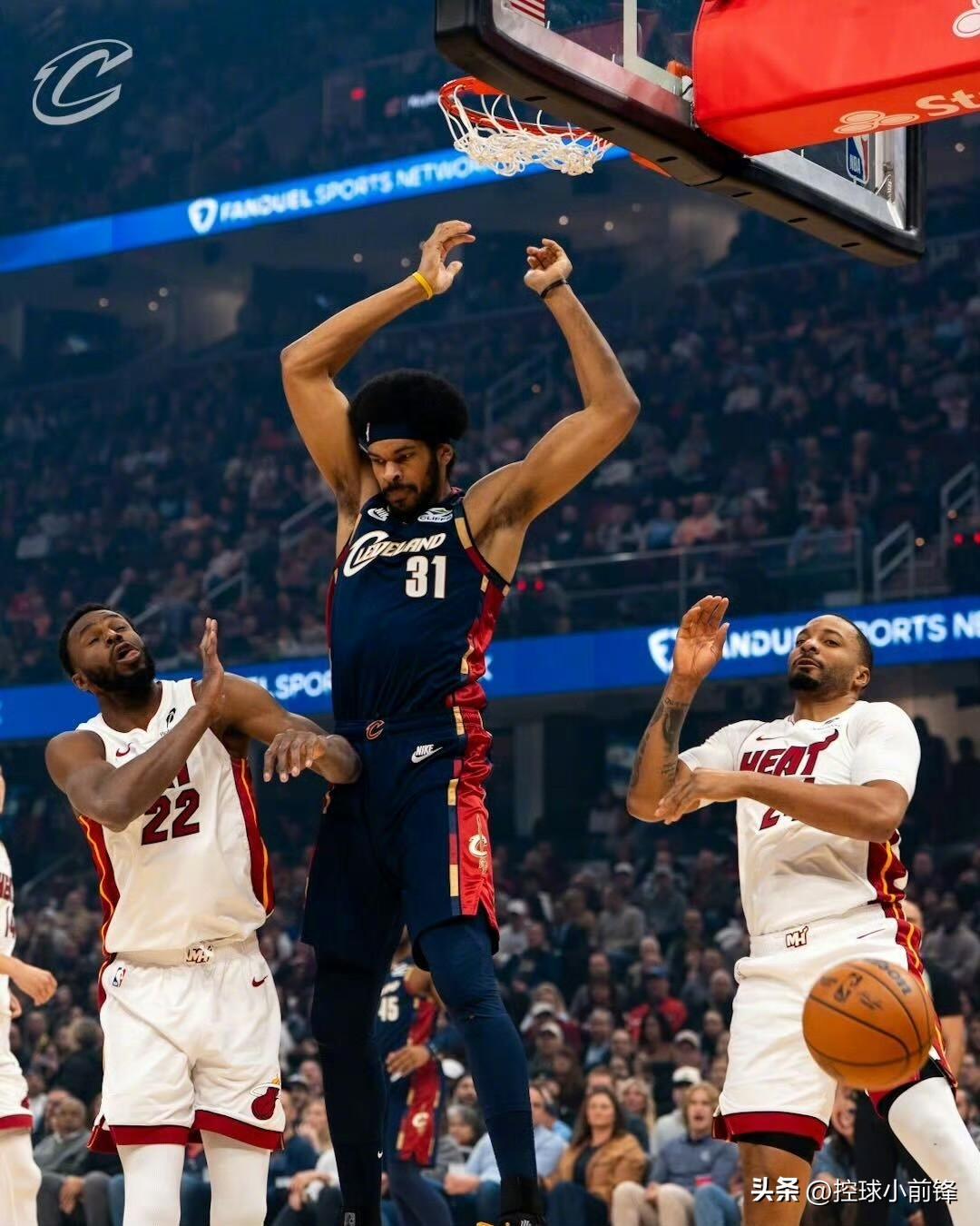 太炸裂了，阿伦回归之后骑士强大的可怕，再战热火，骑士终于迎回了主力中锋阿伦，他的