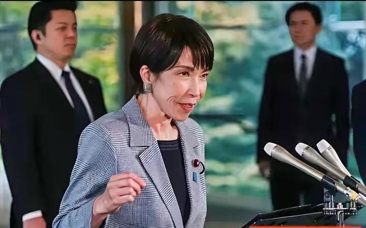 果然被我猜中了，
高市早苗不会真要辞职了吧？
5月26日新消息，日本媒体已公布至