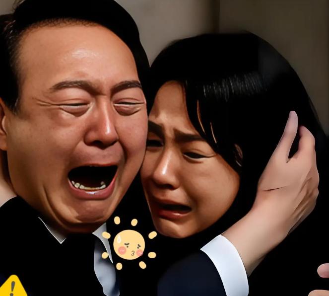 中新网10月15日：据韩媒报道，韩国前总统尹锡悦同意接受内乱特检组调查。这是尹锡