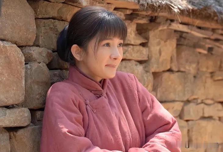 《生万物》：要不是看到费文典与苏苏喝酒后发生关系，我终于知道宁绣绣不能与自己喜欢