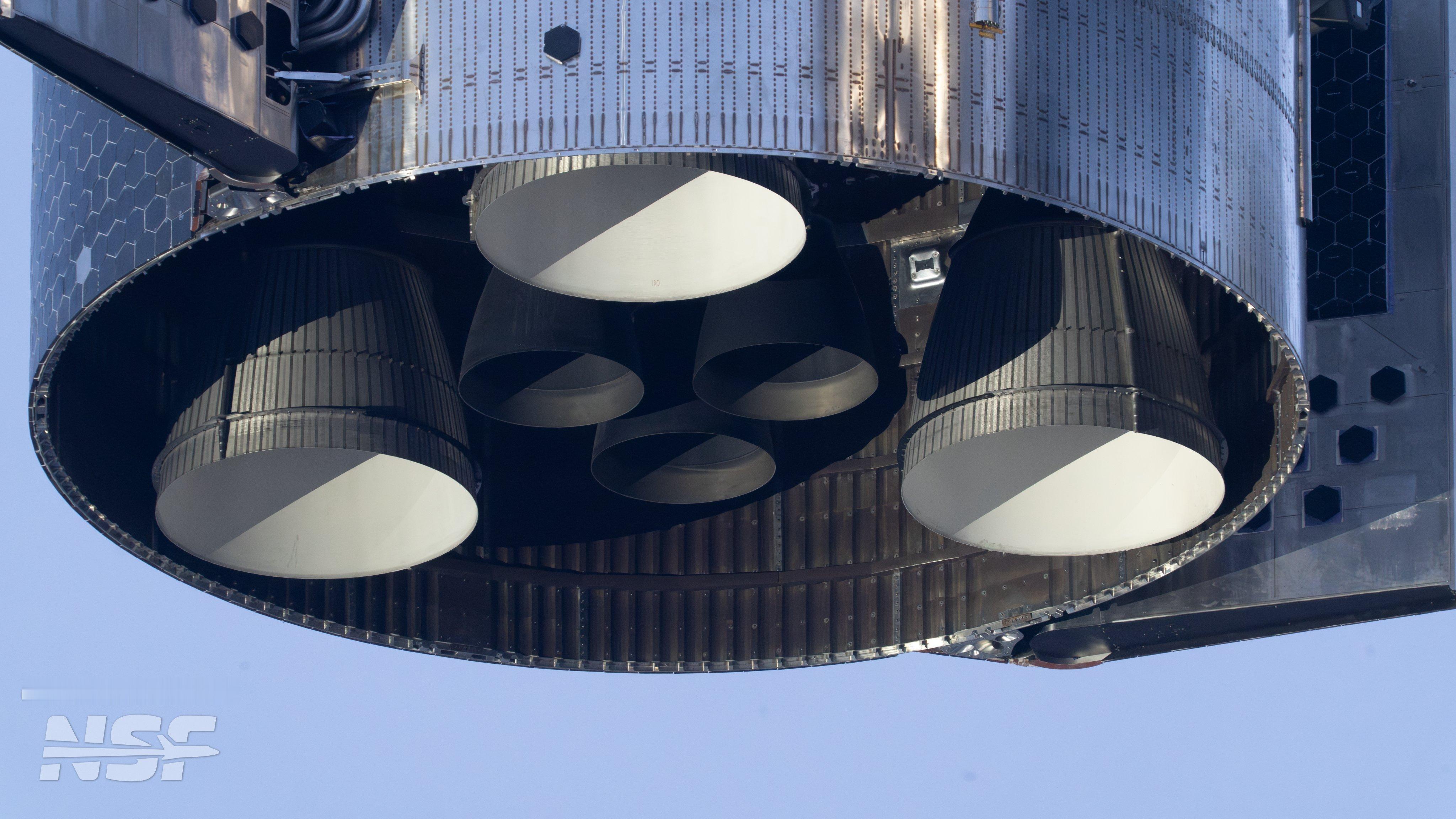SpaceX星舰飞船S39的猛禽3发动机 