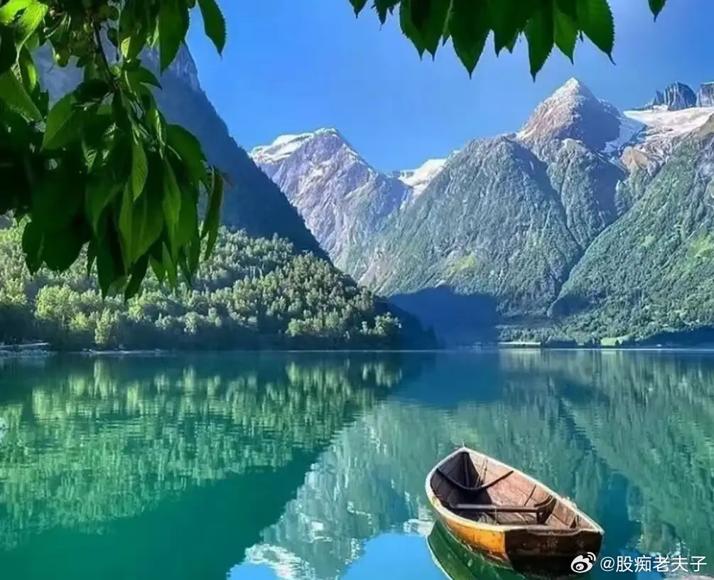 AI没有泡沫，AI股价有泡沫。       AI产业大发展是100%会发生的事。