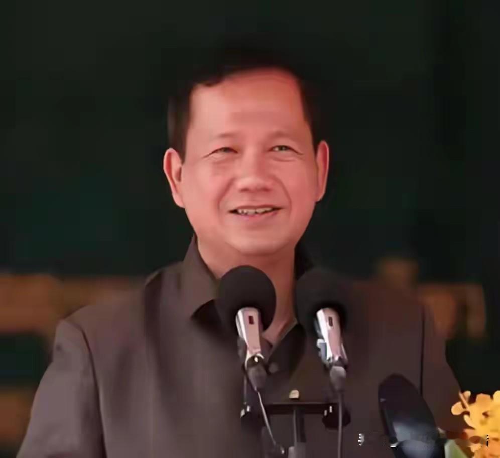 《柬埔寨这波操作，是找靠山还是跳火坑？》
 
柬埔寨首相洪玛奈最近动作不小，一套