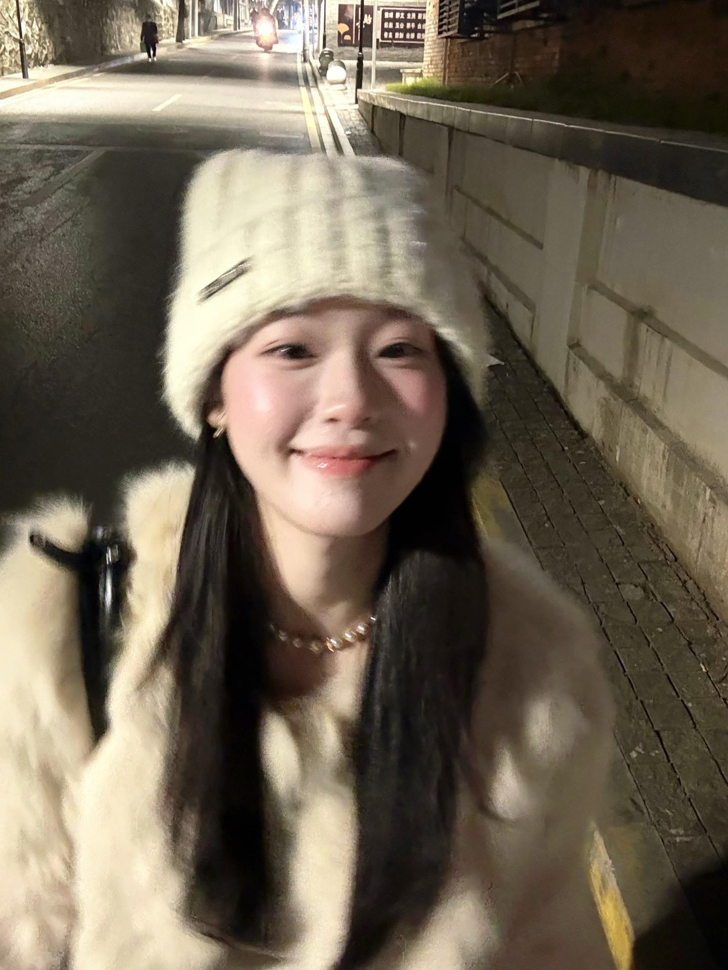 冬日❄️氛围感拍照姿势出来咯。