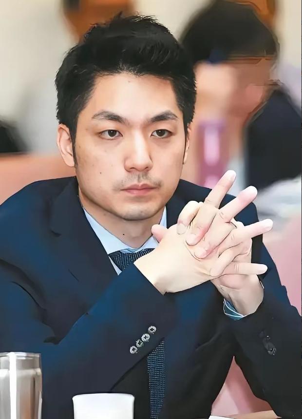 就在刚刚，
 
台北市长蒋万安发表声明，
 
3月30日，针对中国国民党主席郑丽