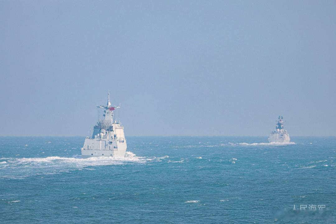 052C也是主力舰东部战区海军某驱逐舰支队515滨州舰、152济南舰、158宿州