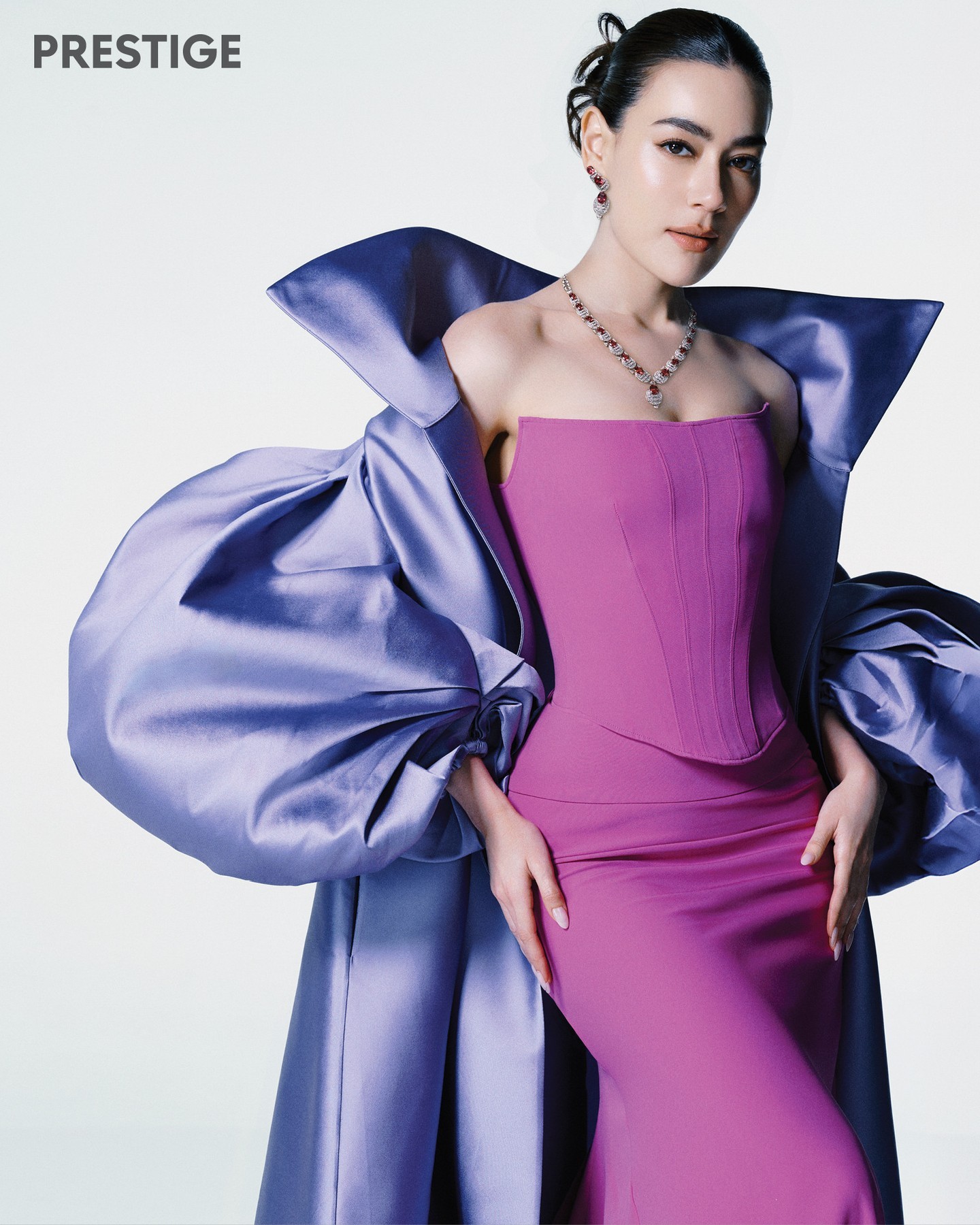 PRESTIGE HongKong  April  2026 Kim 的新封面 