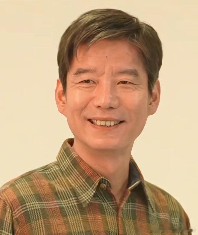 杨皓宇老师是从哪一部作品开始成为各个影视剧中的黄金配角的？ ​​​