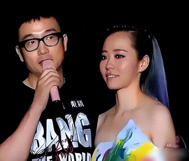 青春搭进公司当小股东，翻脸撕出六个亿流水，往后独唱还能红几年