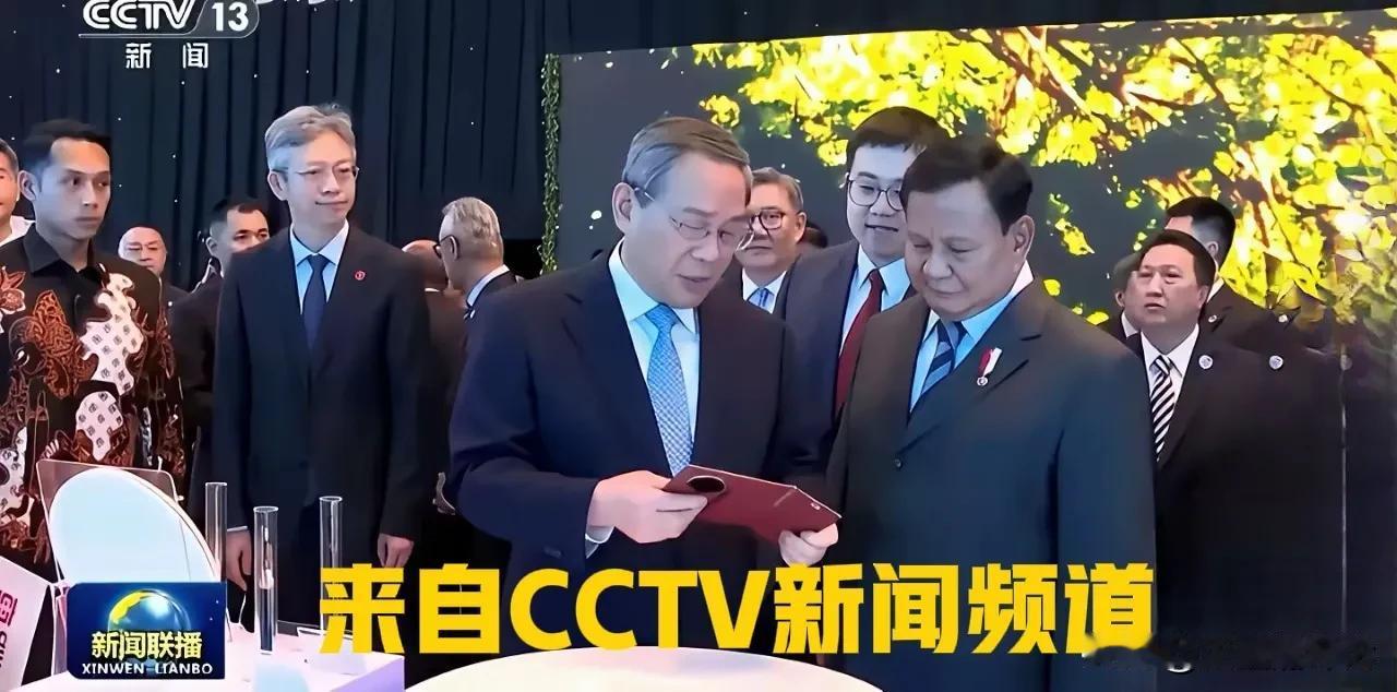 华为的最好时刻，一定要看下图

公开信息显示，委内瑞拉总统马杜罗是使用华为手机的